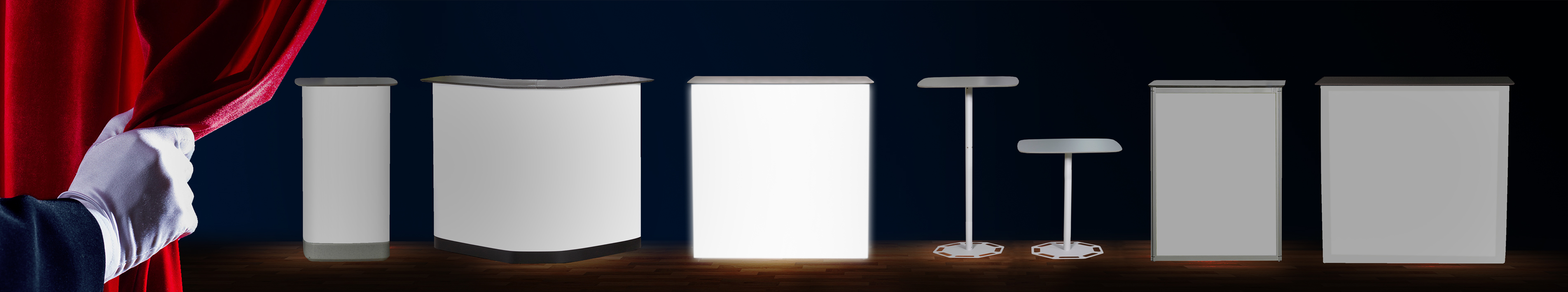 Theken und Stehtische auf der Bühne mit dem leuchtenden Light Frame Counter als Star in der Mitte